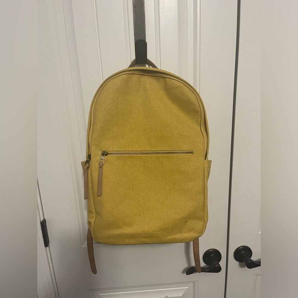 Universal Thread backpack - Picture 1 of 8